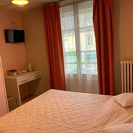 Hotell Au Vieux Puits