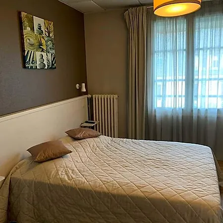 Au Vieux Puits *
